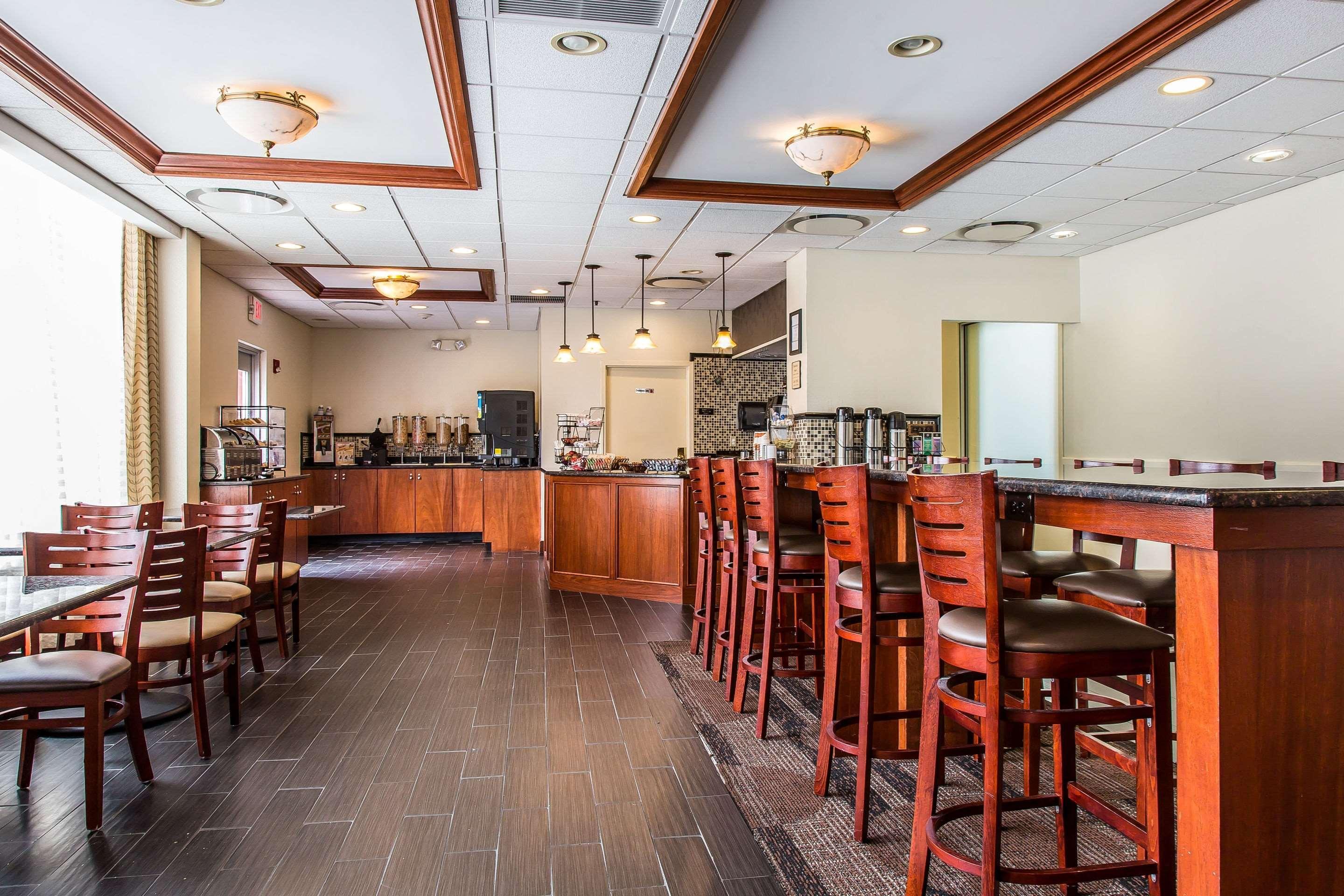 Clarion Hotel & Suites Hamden-New Haven Ngoại thất bức ảnh