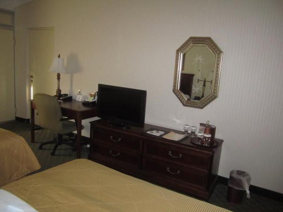 Clarion Hotel & Suites Hamden-New Haven Ngoại thất bức ảnh