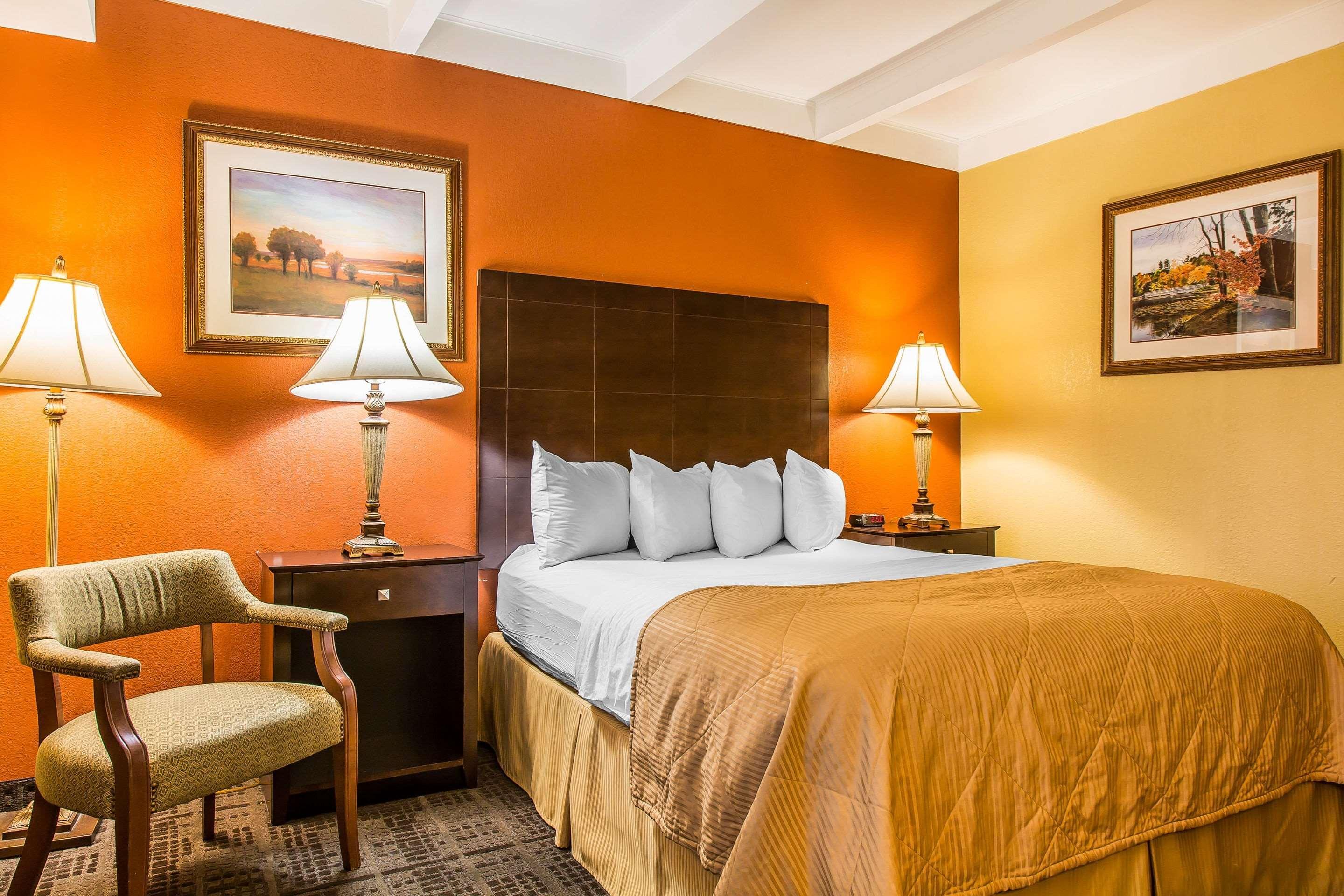 Clarion Hotel & Suites Hamden-New Haven Ngoại thất bức ảnh